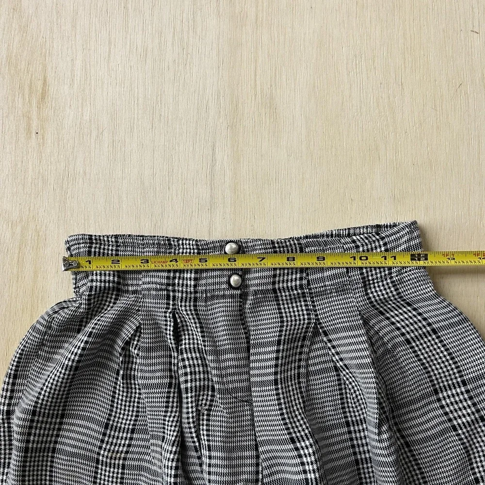 Vintage My Michelle Paperbag Shorts Womens M Black Houndstooth Twill Elastic